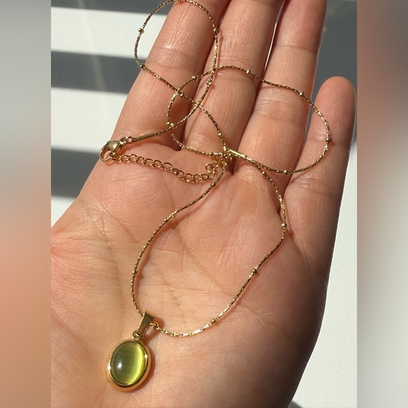 18K Gold Necklace Stainless Steel Opal Oval Pendant Necklace - Picture 4 of 7